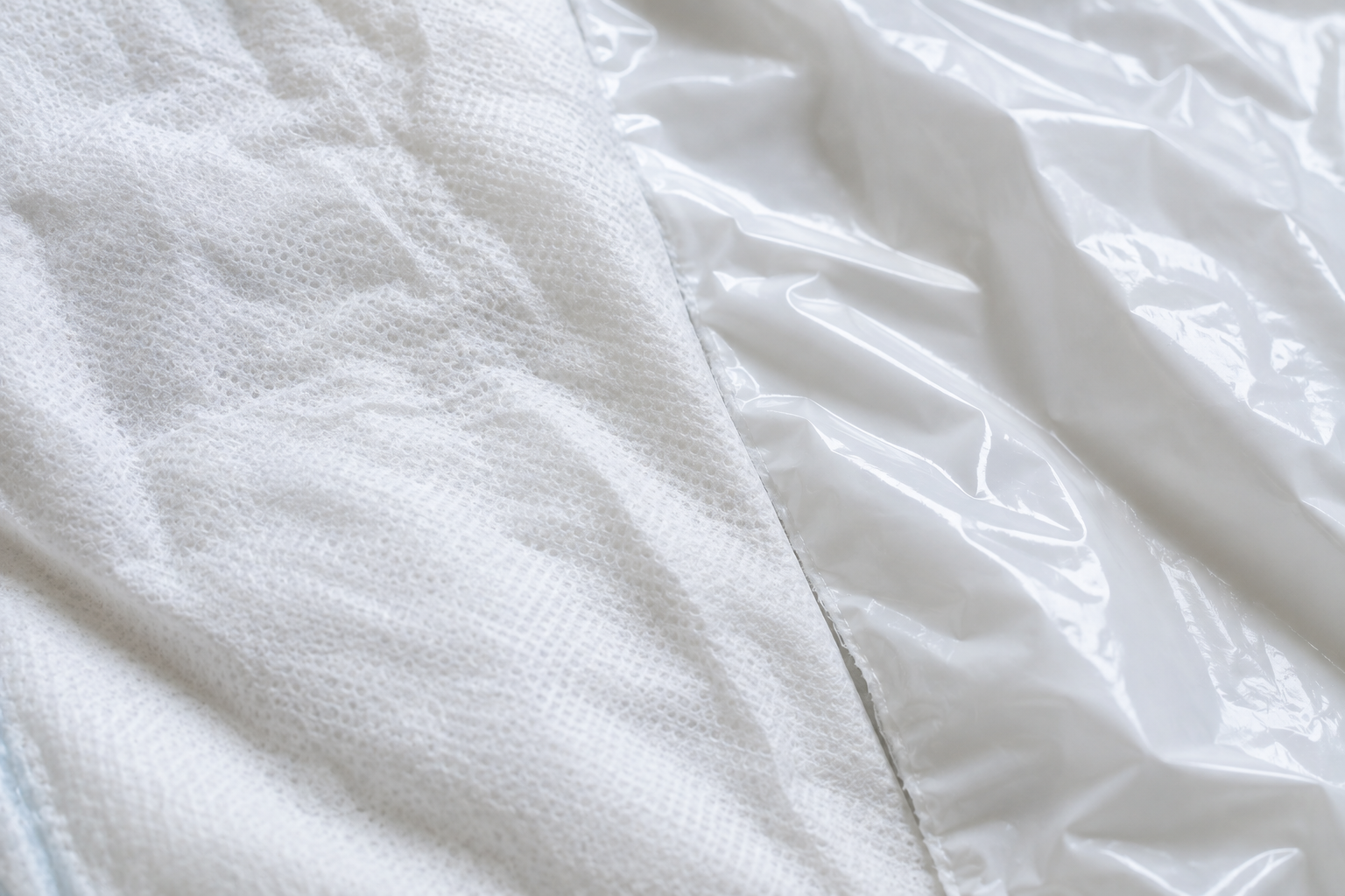 Comfort and Hygiene Differences Between Cloth-like vs Plastic-backed Incontinence Underwear